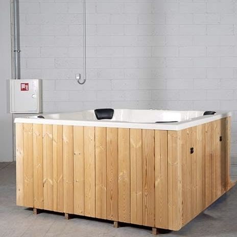 Urbantub Quato | 200x170cm - 1400 Ltr.