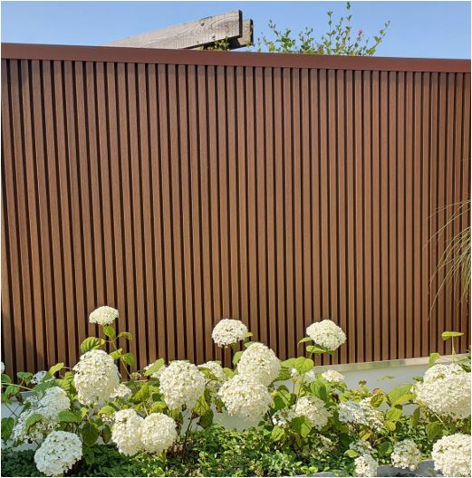 WFO33 Gevelbekleding | tuin | Composiet | Diverse kleuren
